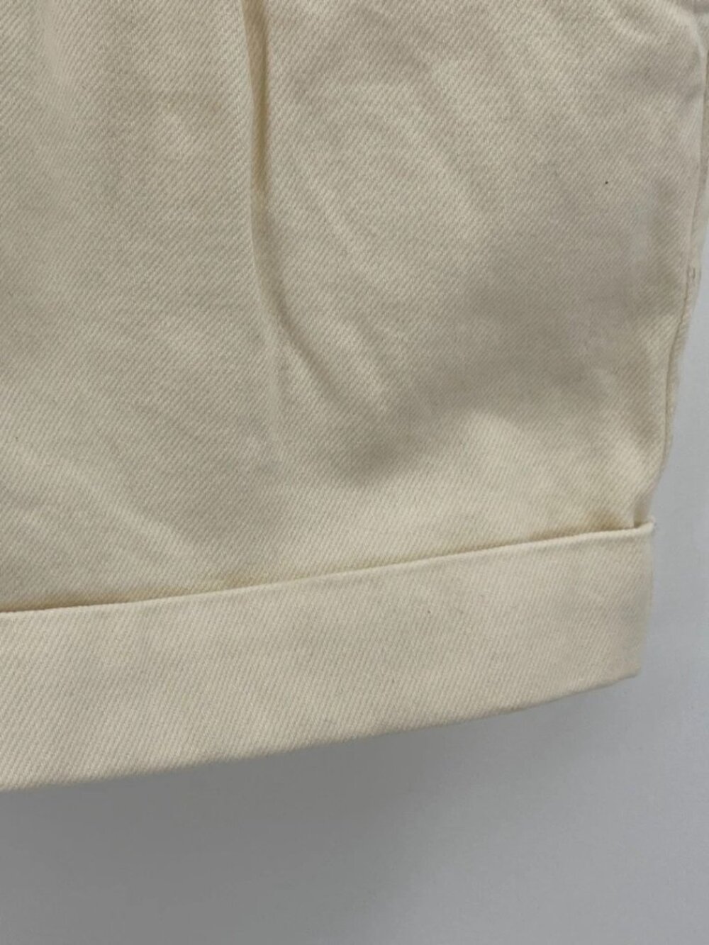 Sezane Women's Wallace Shorts Ecru Size US 6 High-Waisted Stitched Pleats Flared - Picture 8 of 14